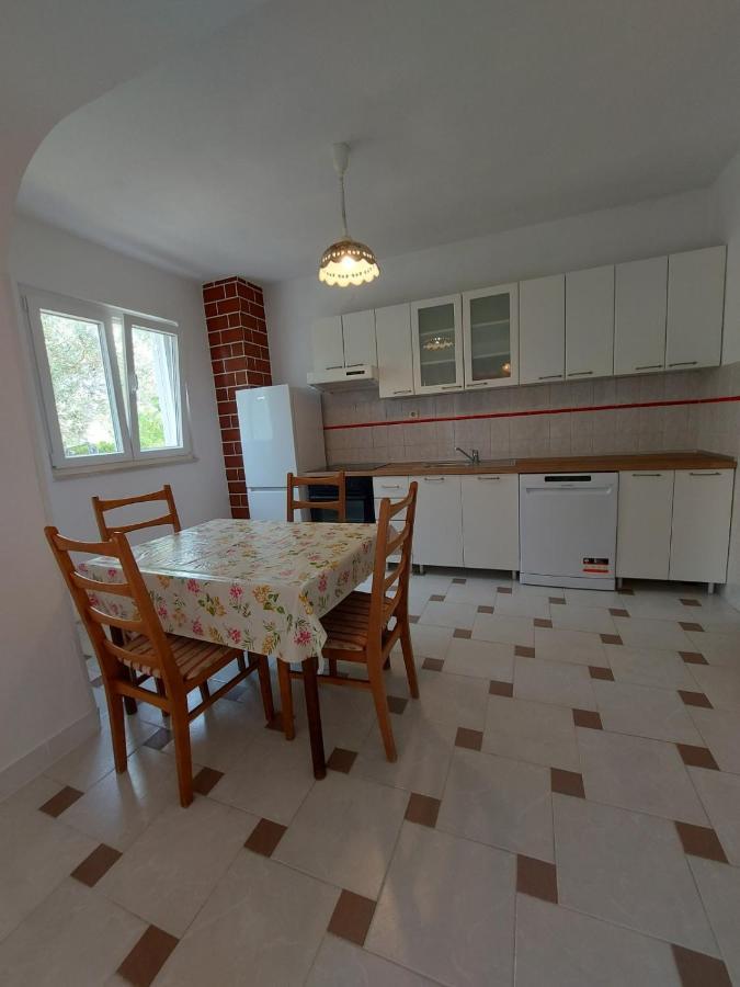 Apartment Elena Vlašići Kültér fotó